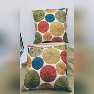 2 Pier 1 Import Silk Colorful Circle Print Applique Throw Sofa Pillow Decorative